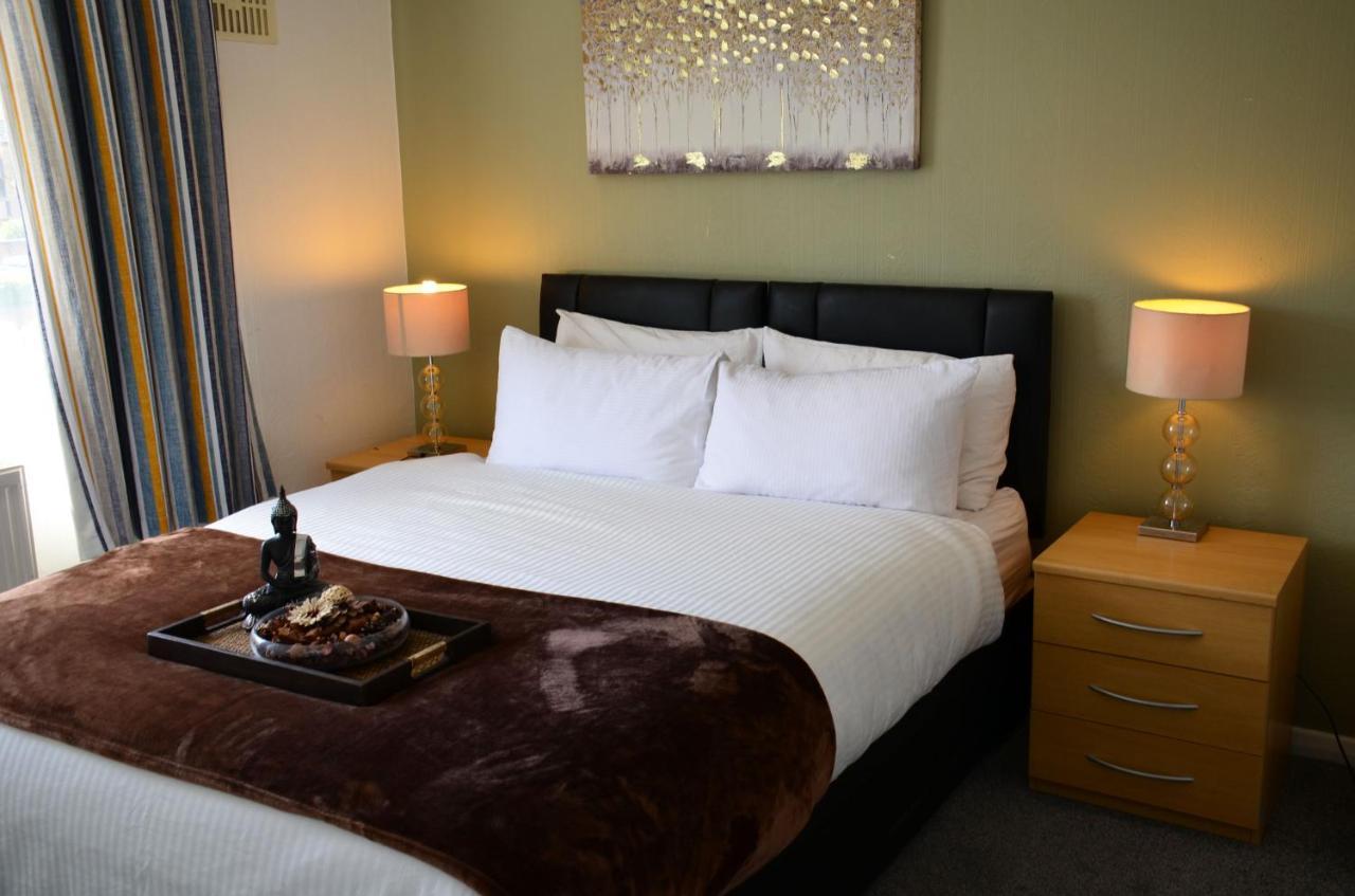 Sm Dreams Unlimited Serviced Accommodation- Stanwell-Staines-Heathrow Exterior foto